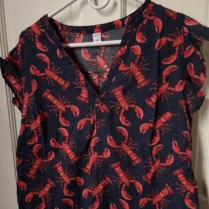 Old Navy Linen Blend Flutter Sleeve Top with Lobsters/Crawfish